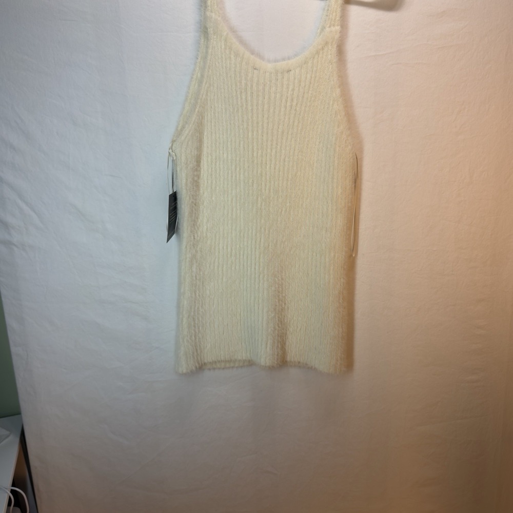 Boston Proper NWT Ivory Women's Fuzzy Ribbed V-neck Tank Size M - Casual Dressy - Picture 9 of 11